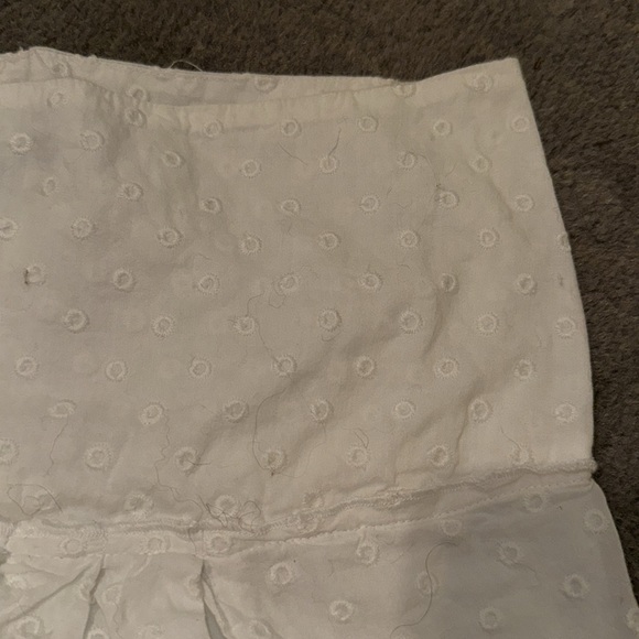 BCBC white cotton knee length eyelet skirt - Picture 4 of 4